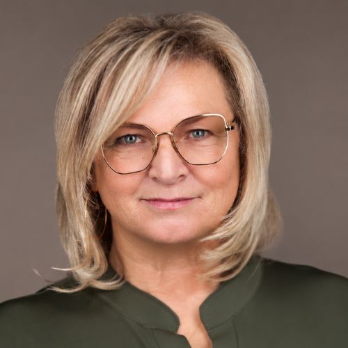 Esther Kolzer